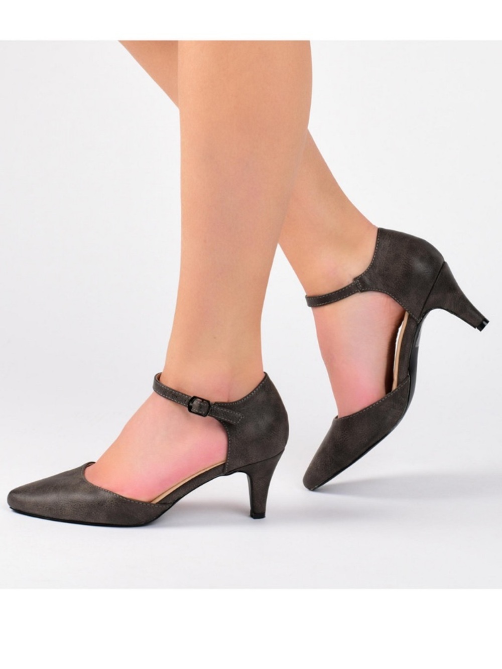 Journee Collection Women's Bettie Ankle Strap Dress Pumps- Size 8